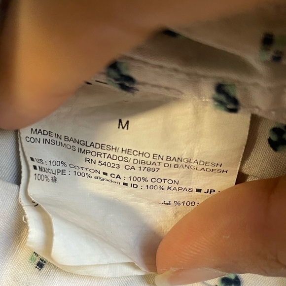 Old Navy White w Stitched Print Long Sleeve Button  Up Shirt - Picture 8 of 9